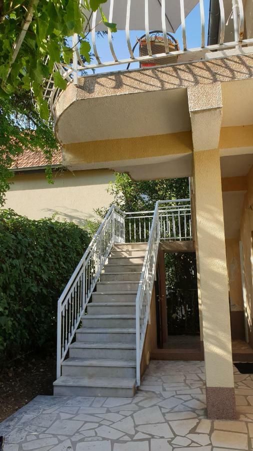 Appartamento Apartman Zorka Jadrija Esterno foto